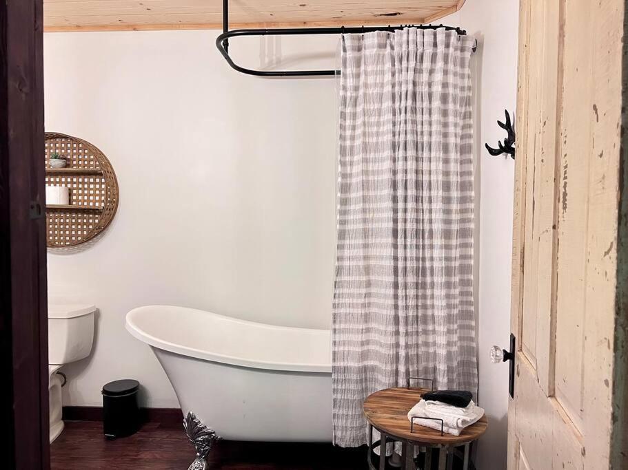 Close To Lake Blue Ridge, Hot Tub, Swing Beds Morganton Екстериор снимка