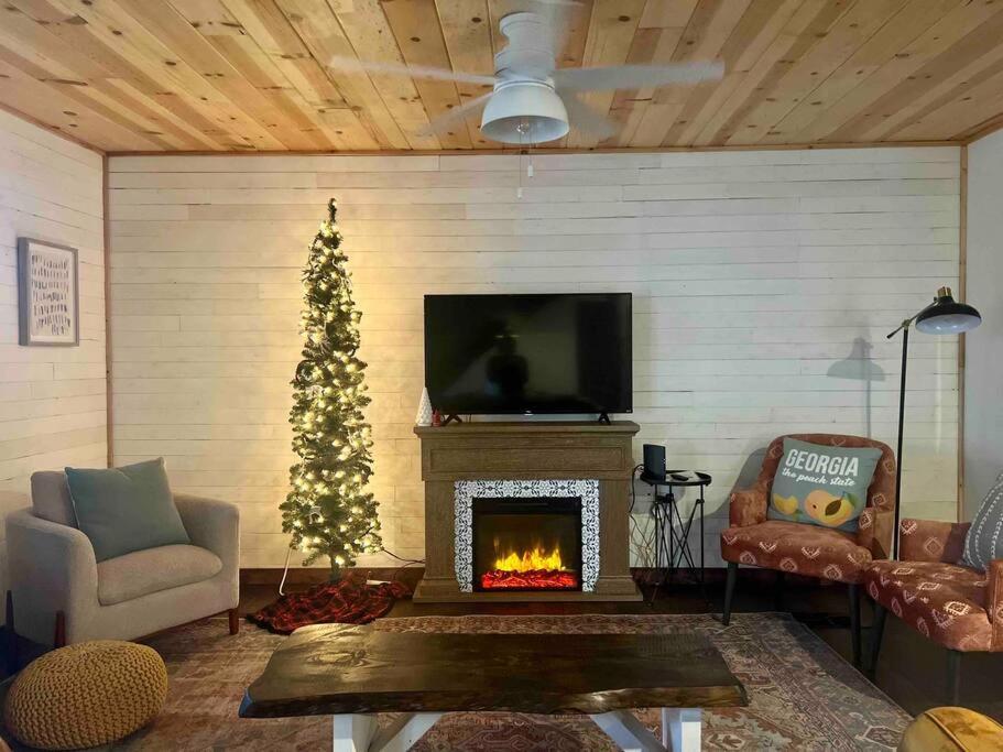 Close To Lake Blue Ridge, Hot Tub, Swing Beds Morganton Екстериор снимка