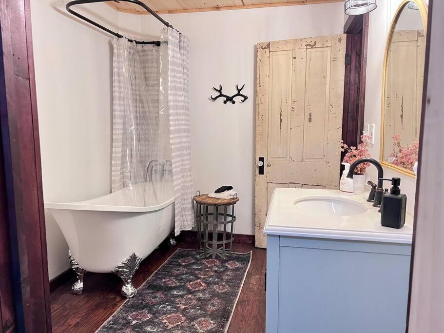Close To Lake Blue Ridge, Hot Tub, Swing Beds Morganton Екстериор снимка